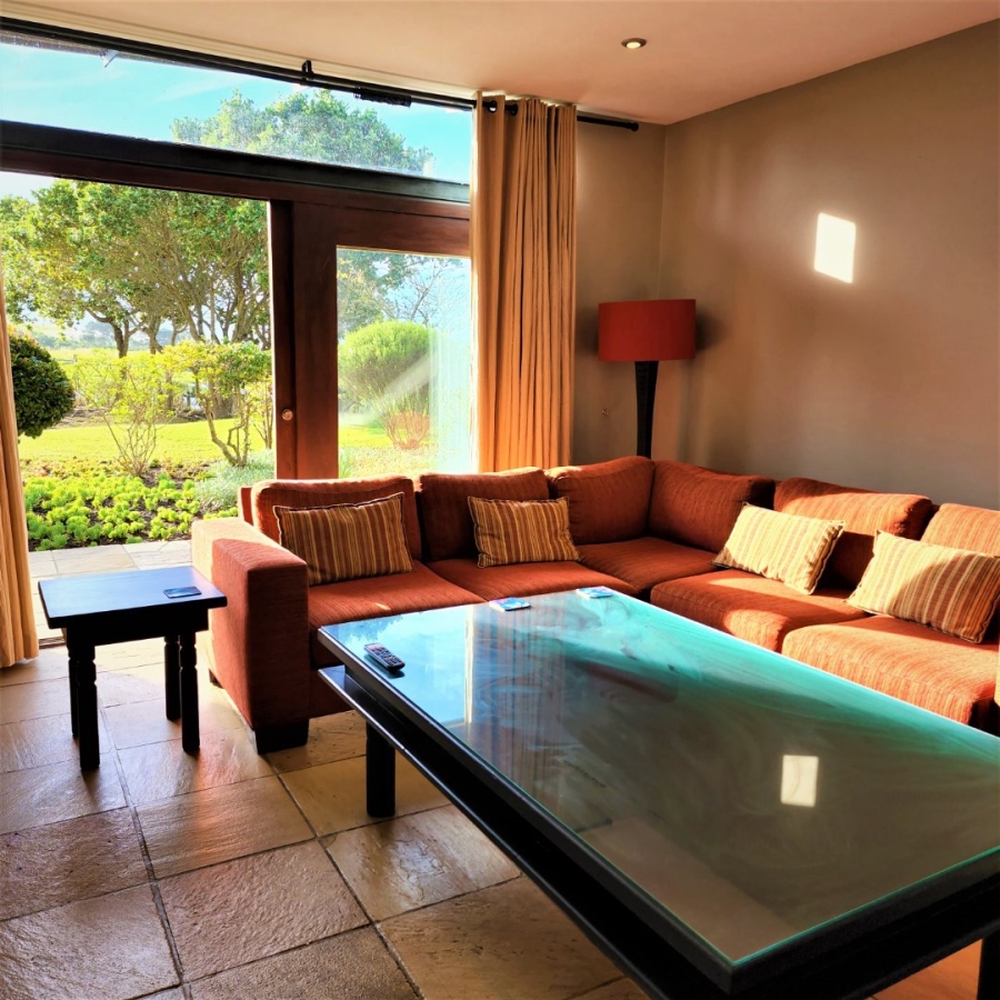 To Let 2 Bedroom Property for Rent in Oubaai Western Cape